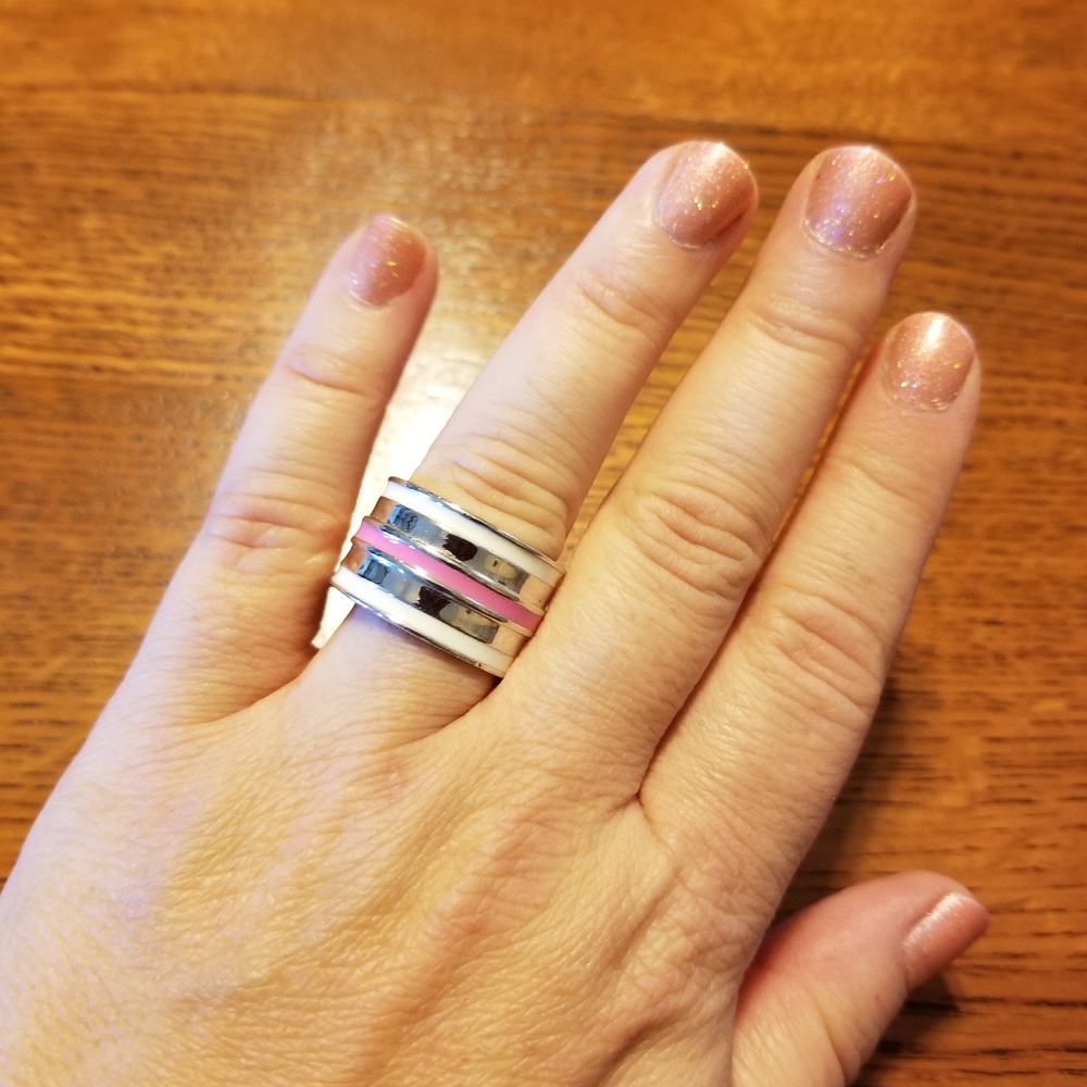 Lia Sophia ring size 7